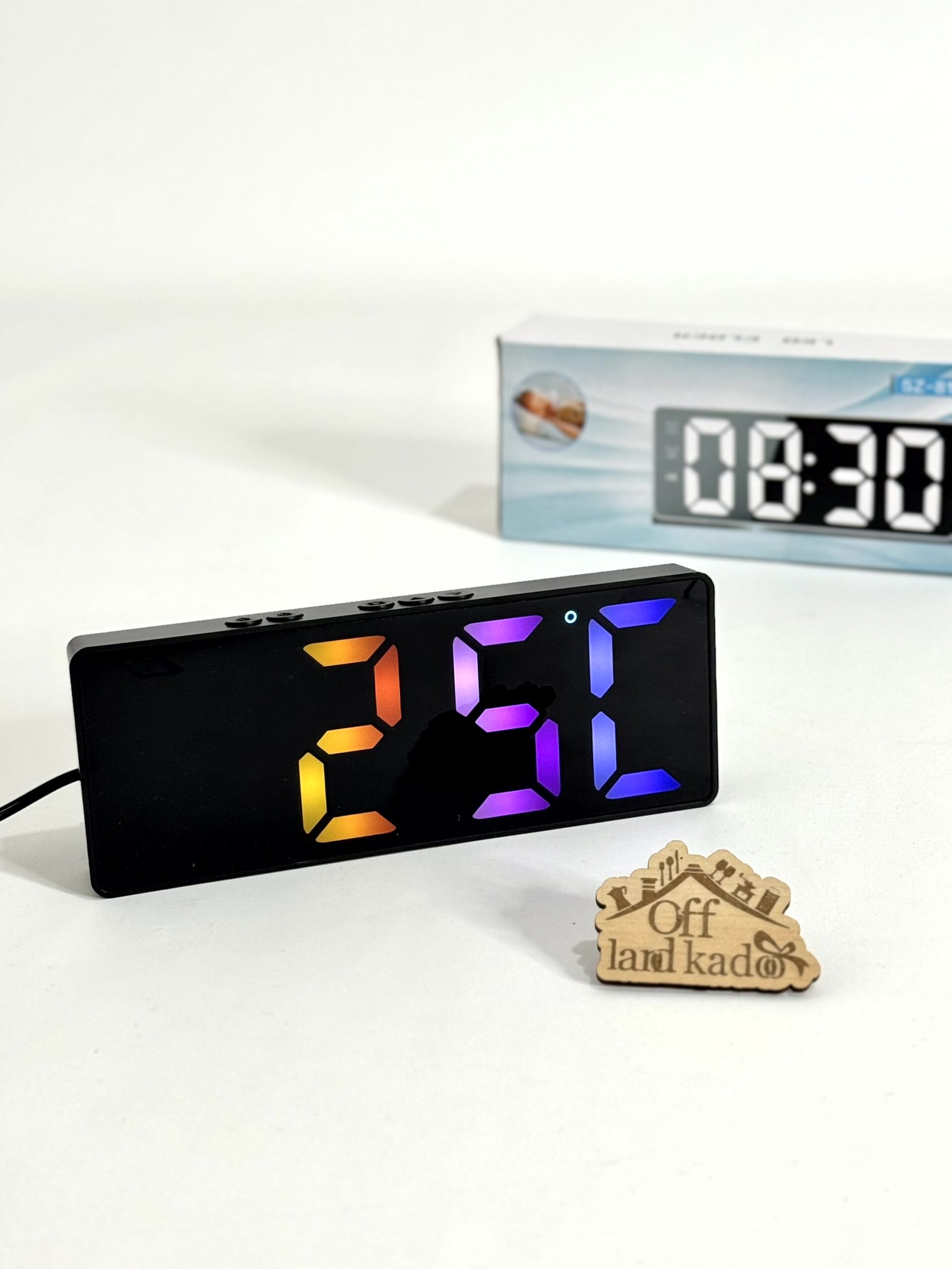 ساعت دیجیتال با نمایشگر رنگی کد 111809 - Image 3