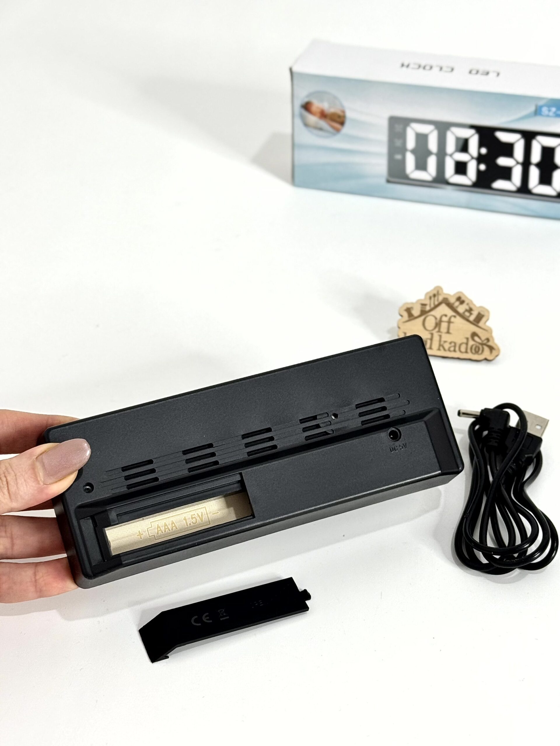 ساعت دیجیتال با نمایشگر رنگی کد 111809 - Image 6